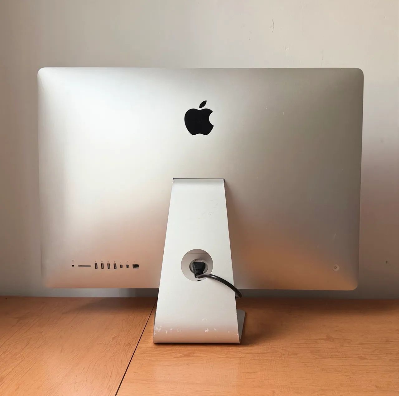 iMac (Retina 5K, 27 Polegadas) 2015 32GB 1TB i5 AMD Radeon 2GB