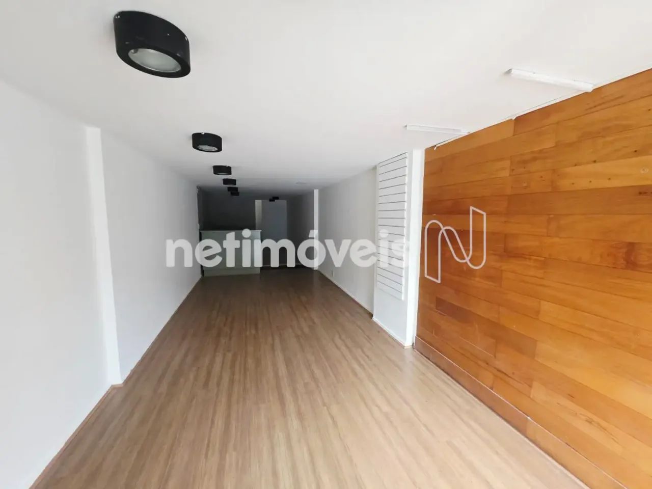 Loja de 79m²; de área para alugar no Sion. - Foto 3