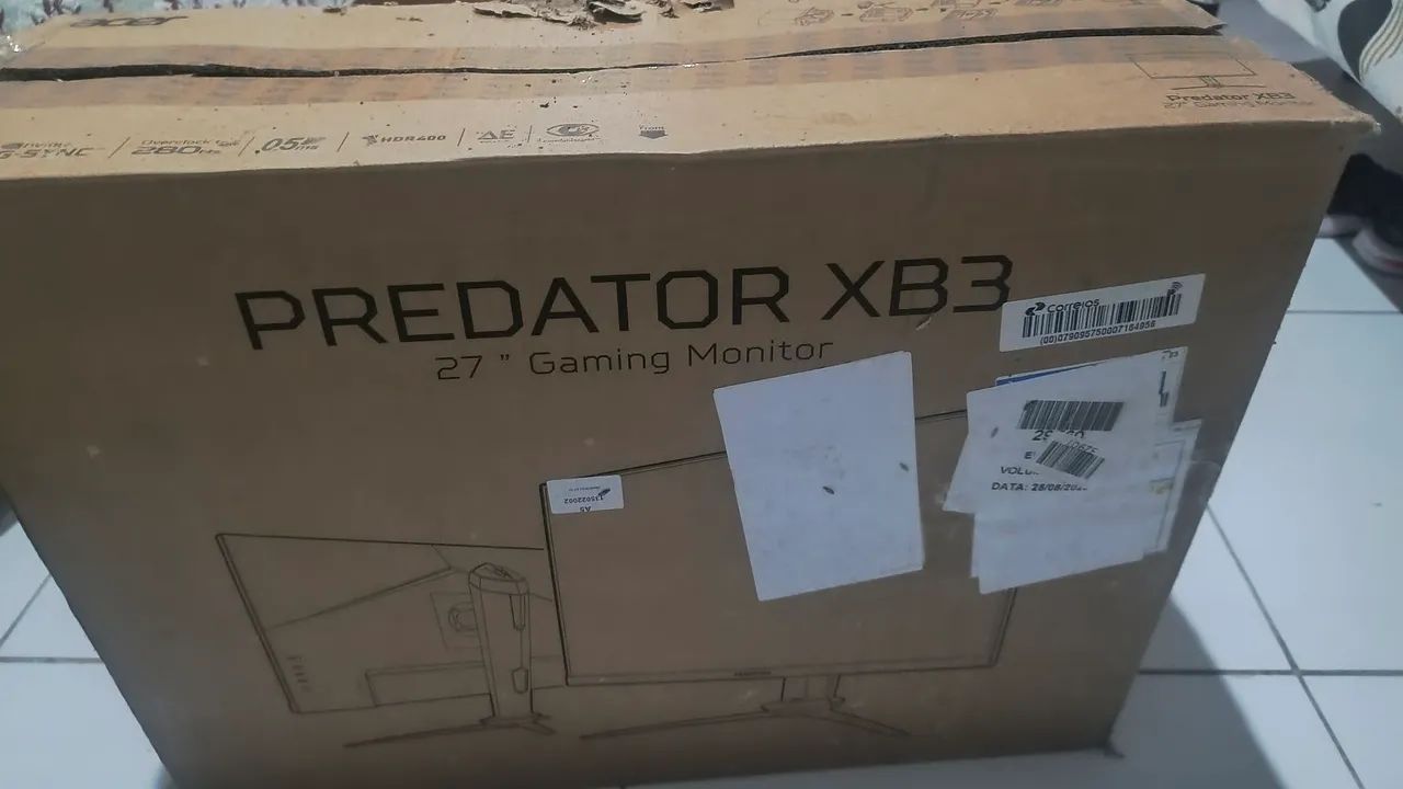 Monitor Predator 27 polegadas Novo