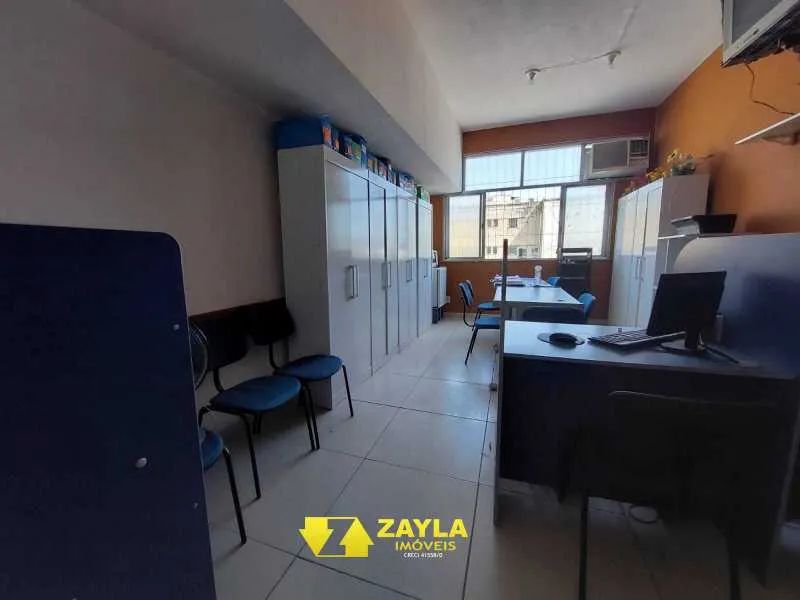 Excelente Sala Comercial em Madureira! Em frente ao Mercadão, 35m², Prédio com porteiro e  - Foto 5