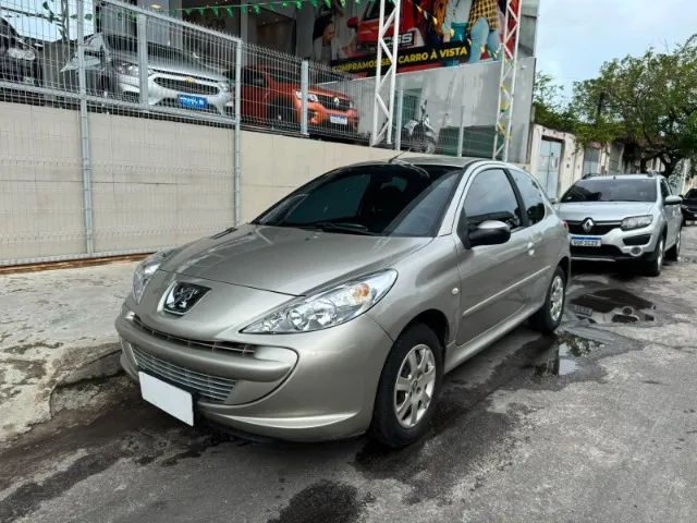 Peugeot 207 2012