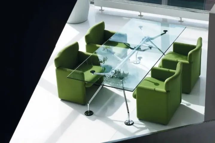 Mesa de Jantar de Vidro Nomos - Luxo - Foto 2