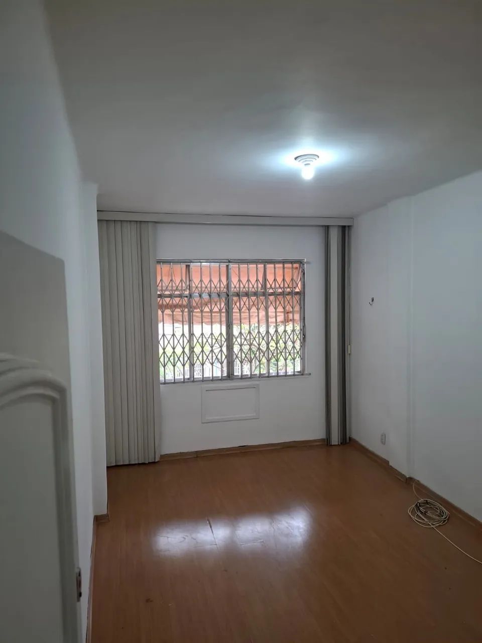 ALUGO ÓTIMO APT 3 QUARTOS COM GARAGEM TIJUCA