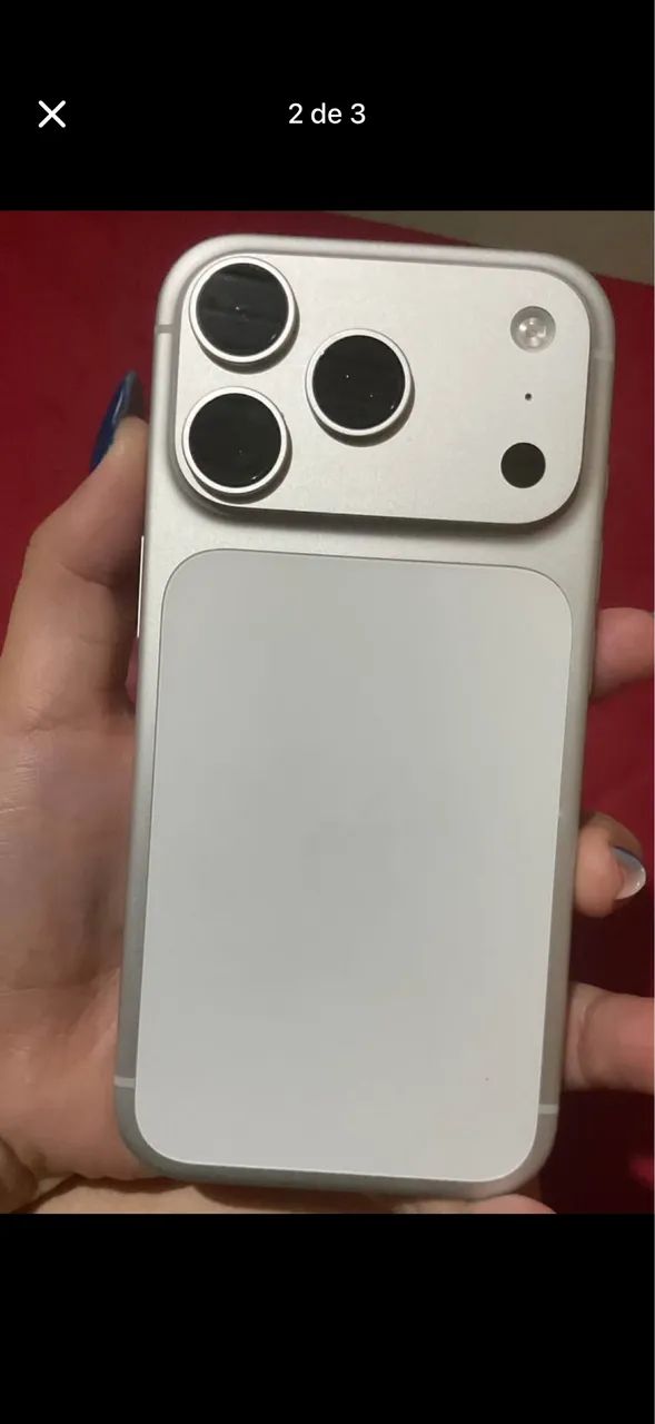 Vendo iphone 17 pro no valor de 7.800 com dois meses de uso, acompanha caixa e capinha  - Foto 3
