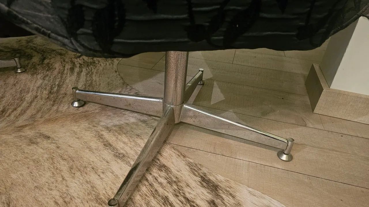  Par de Poltronas de Design Exclusivo Tumar - Foto 5