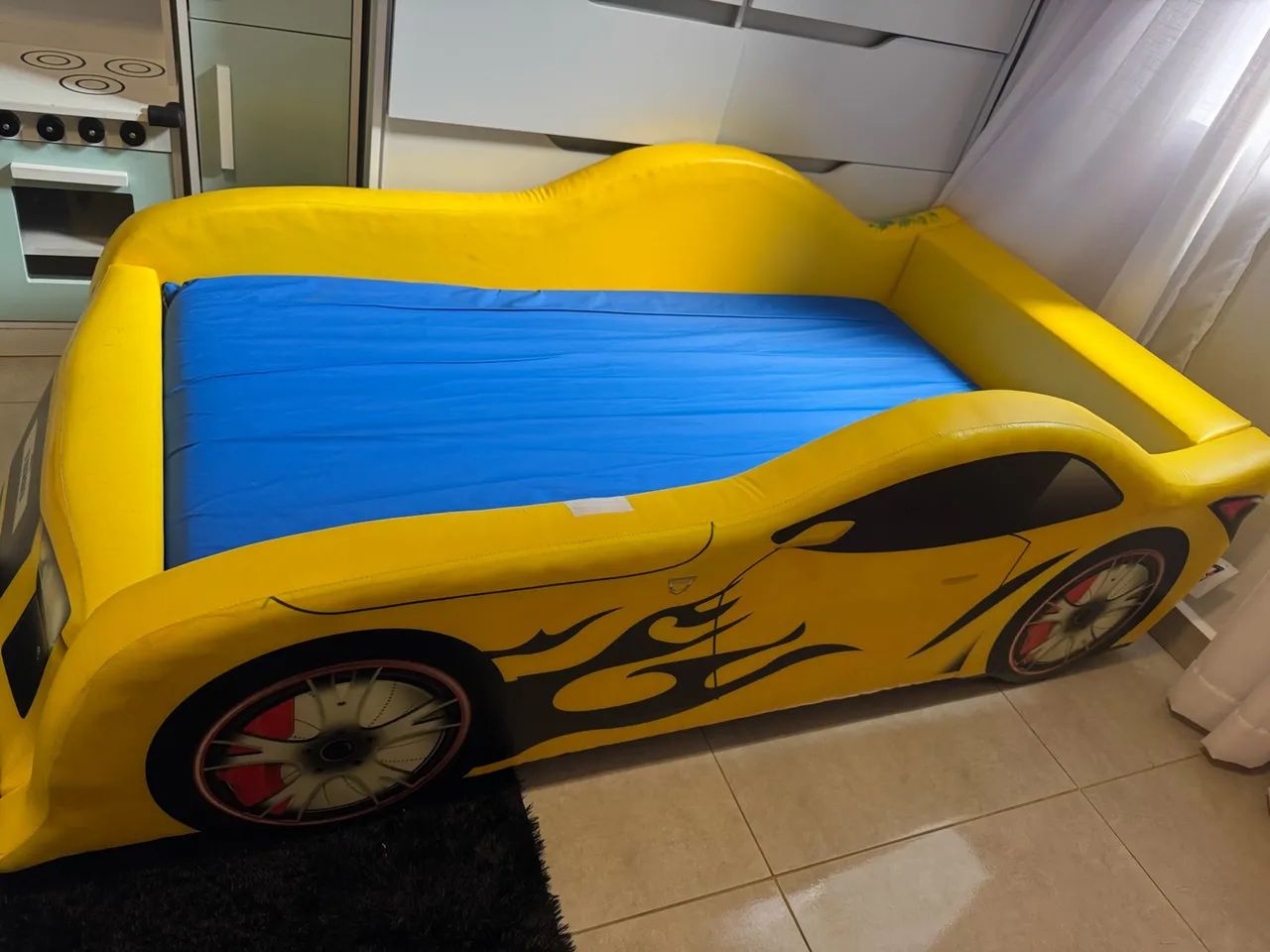 Cama estofada infantil 