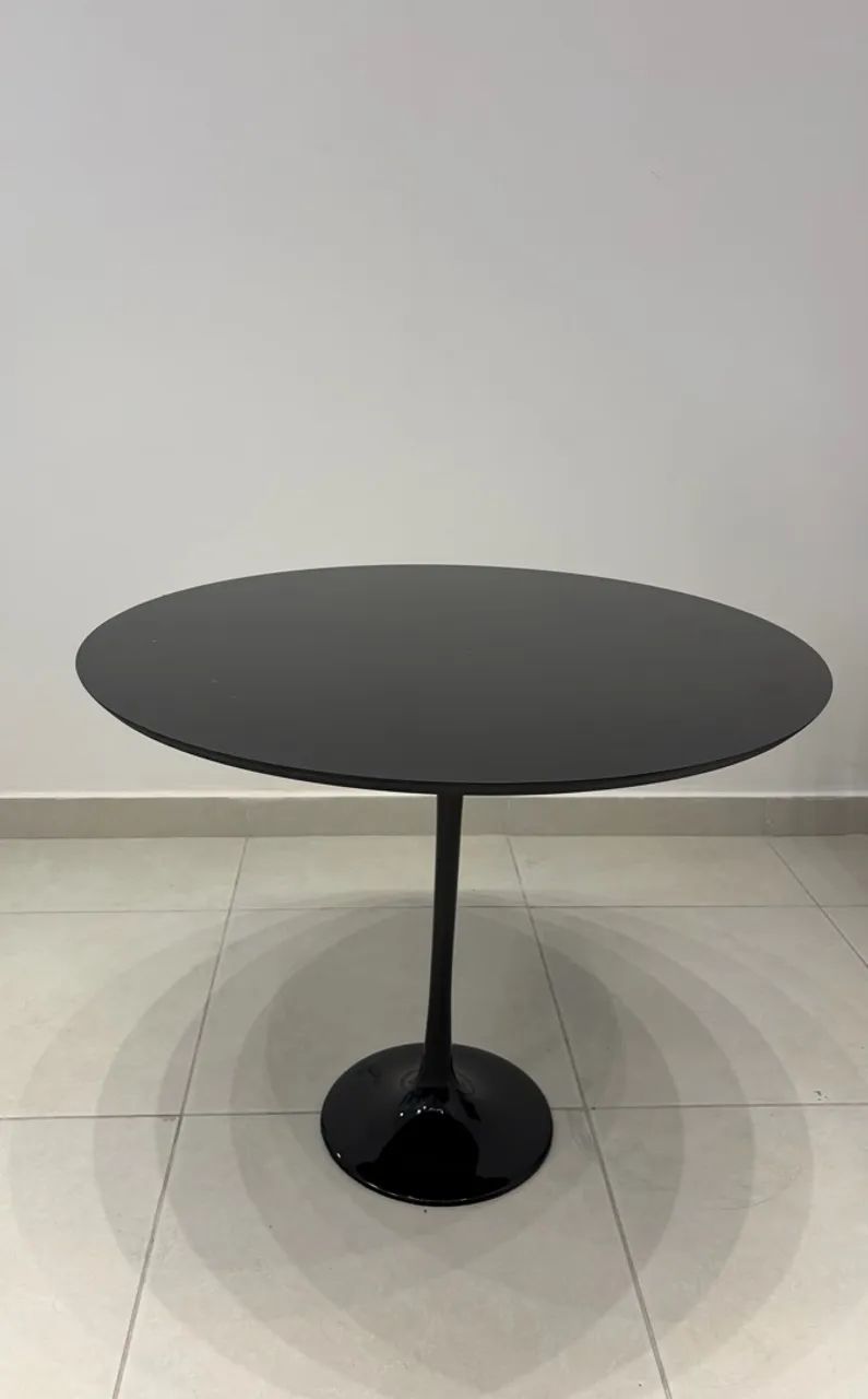 Mesa Saarinen Redonda 90cm Preta - Nova, sem uso - Foto 2
