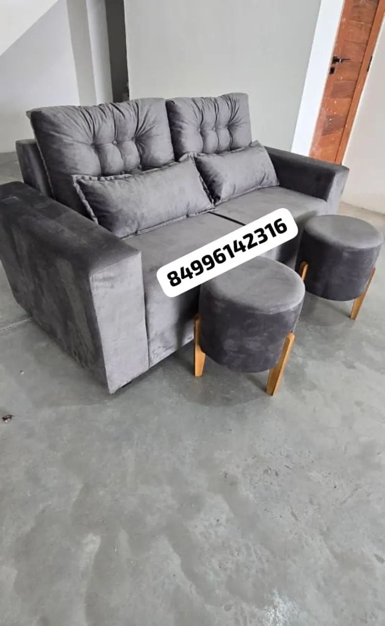 Sofá 3 lugares com puffs Retrô  - Foto 4