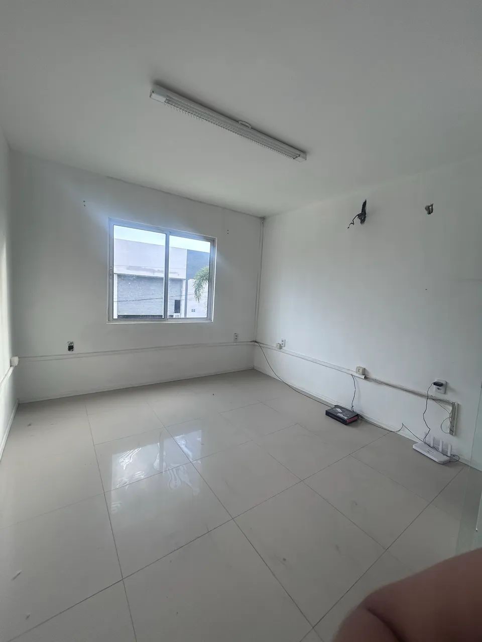 Salas comerciais primeiro andar Centro Eusébio 