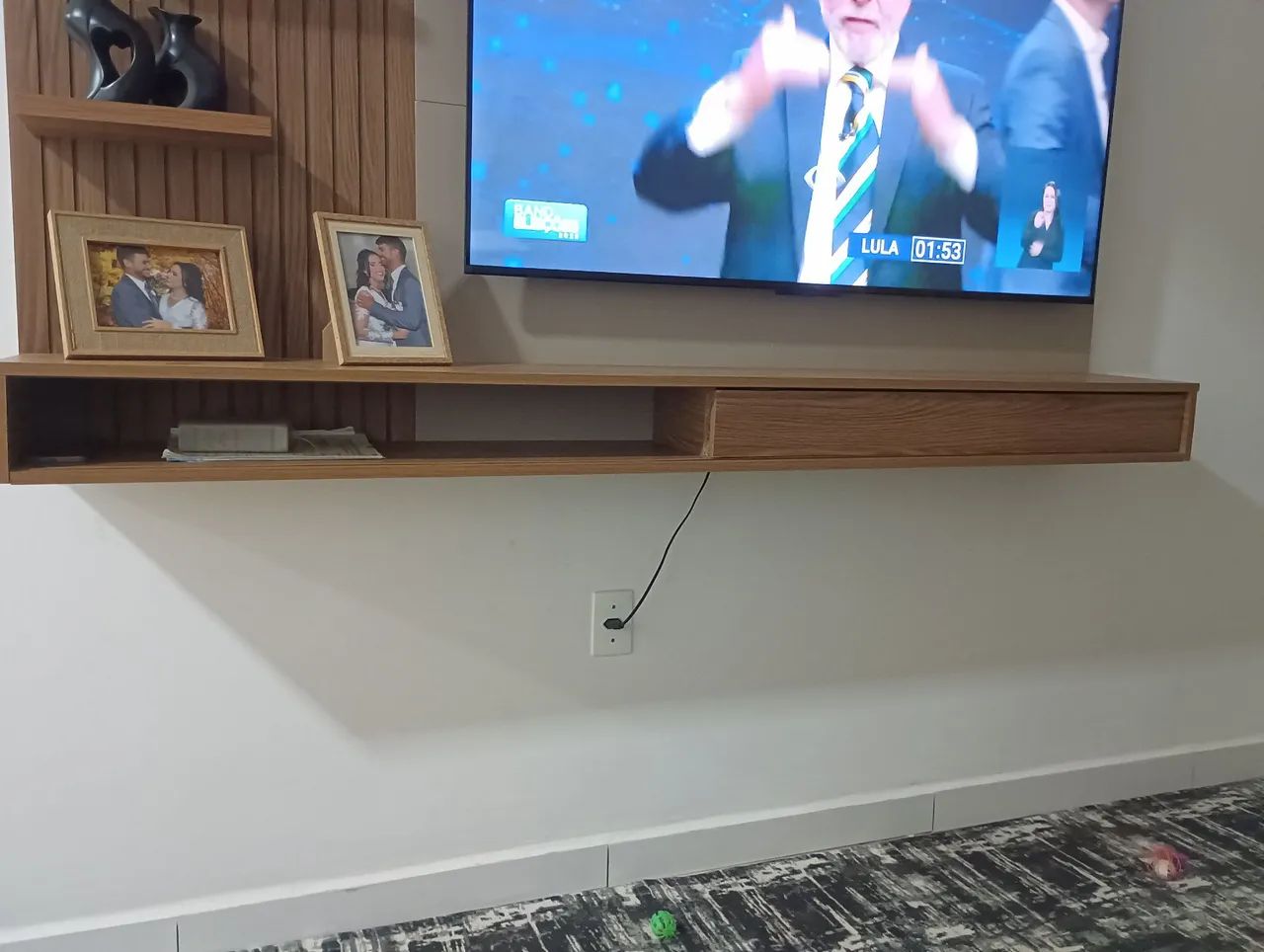 Painel de TV semi novo.  - Foto 2
