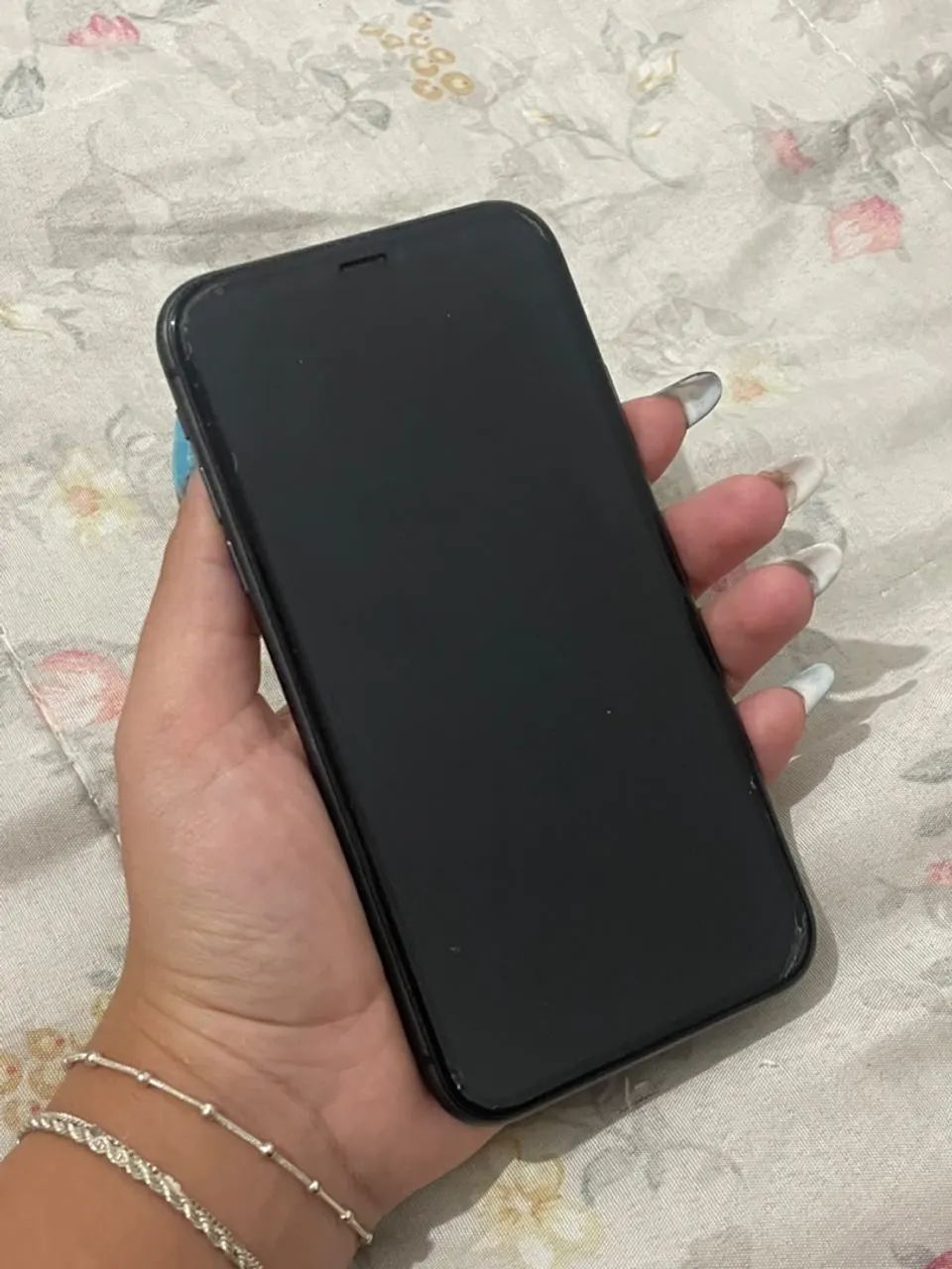 Iphone 11 128g  semi novo (com bateria trocada) - Foto 2