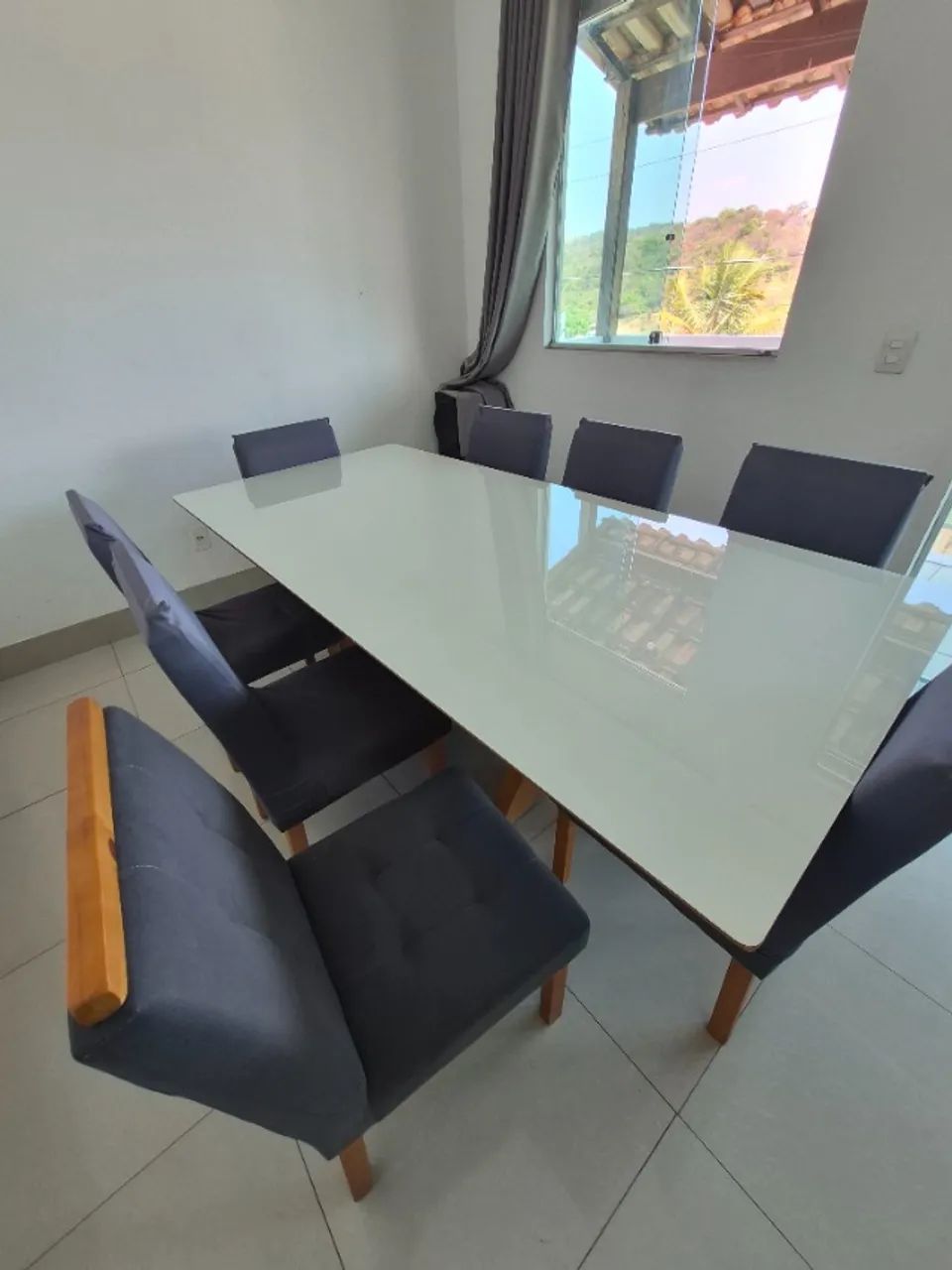 Mesa de jantar 8 cadeiras  - Foto 4