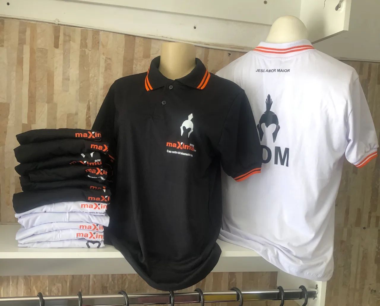 Camisas personalizadas e lisas todas as cores e modelos - Foto 5