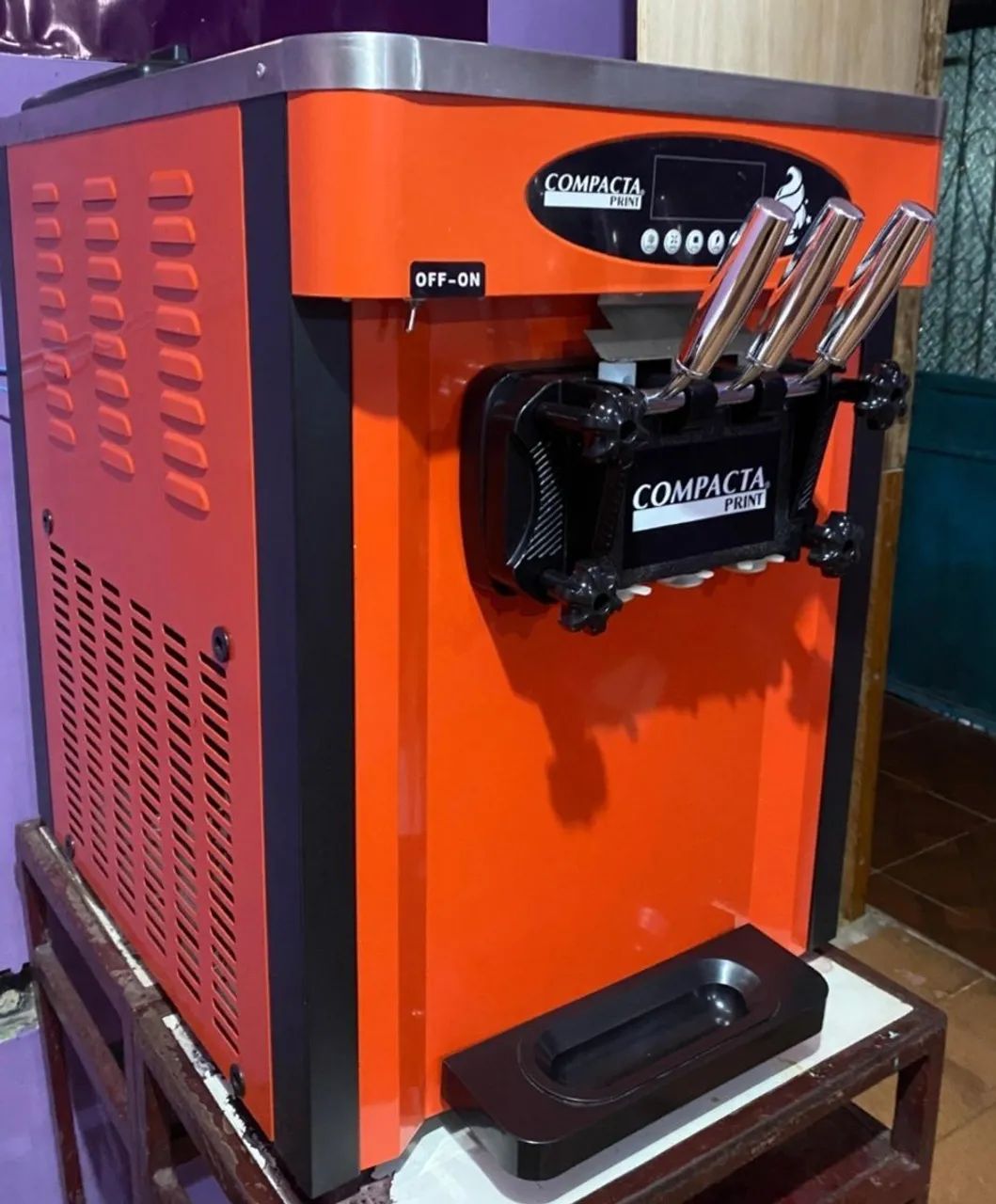 Máquina de sorvete 