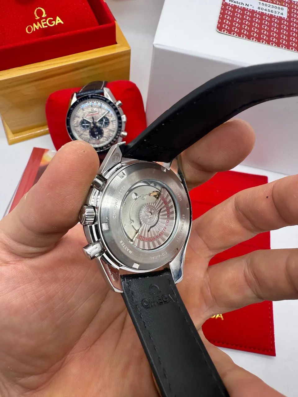 Relógio Omega Speedmaster 43mm