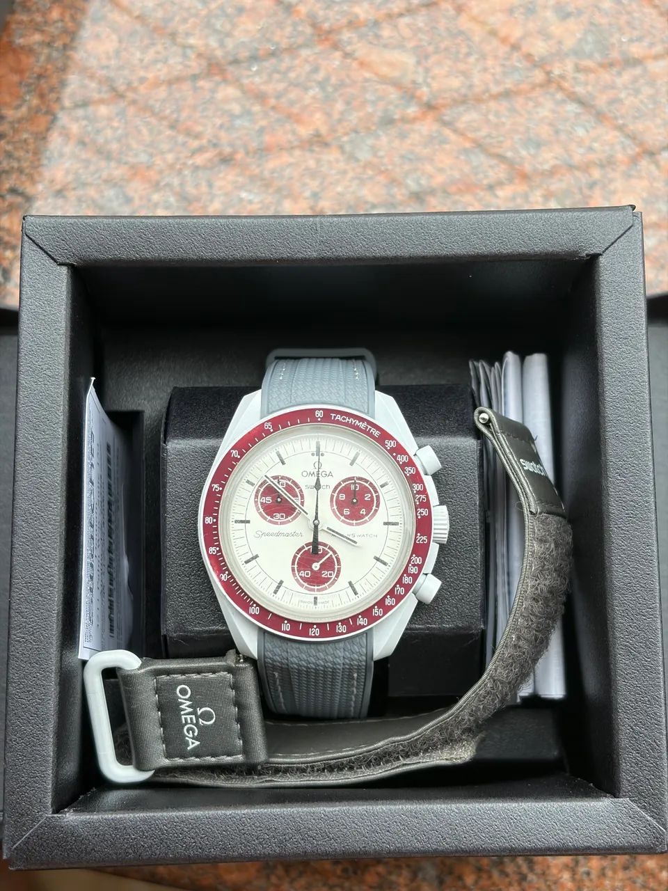 Omega X Swatch Pluto - Acessórios - Pitangueiras, Guarujá