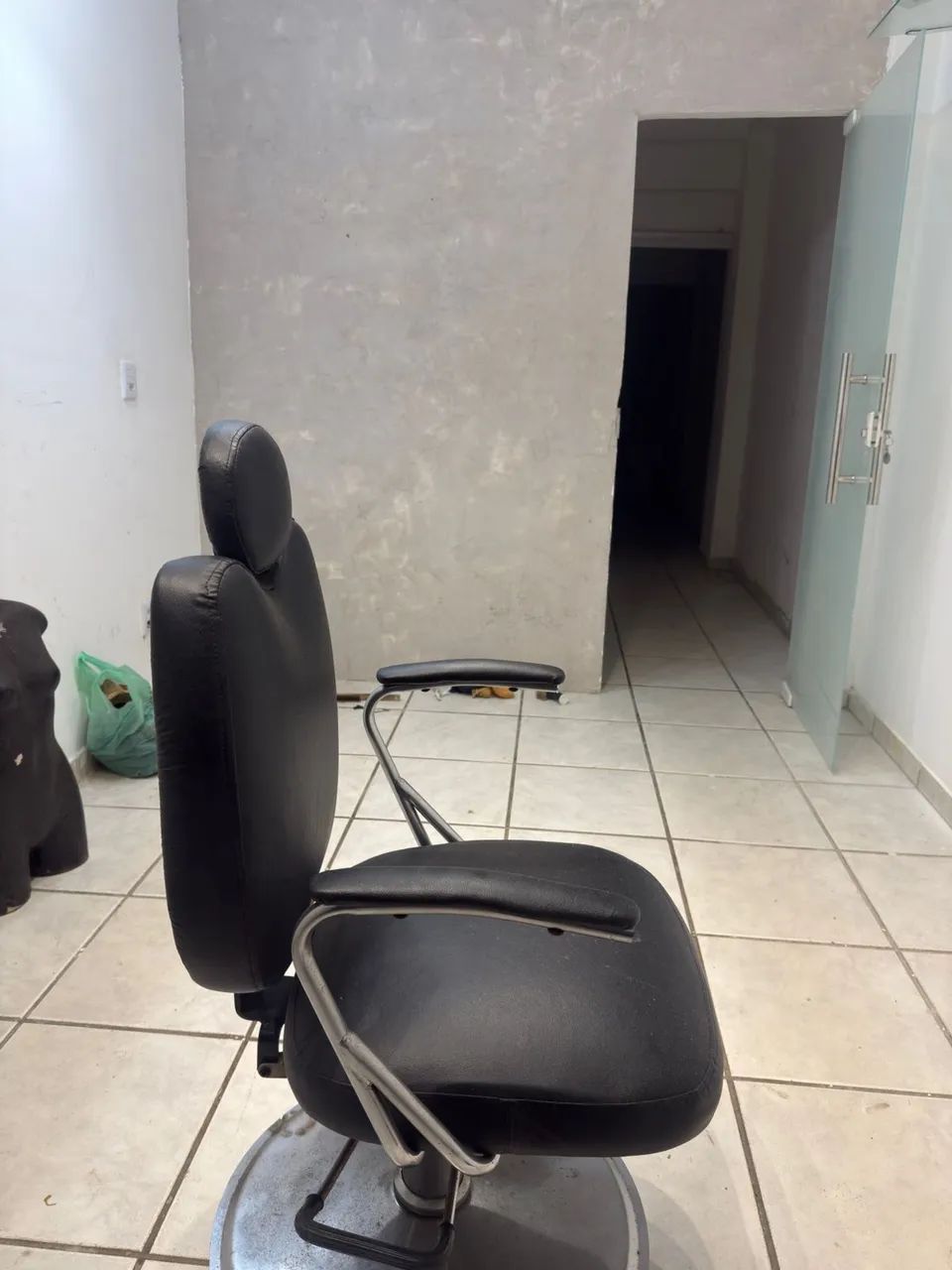 Cadeira de Barbeiro  - Foto 3