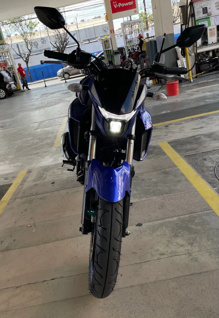 Muito nova em meu nome 