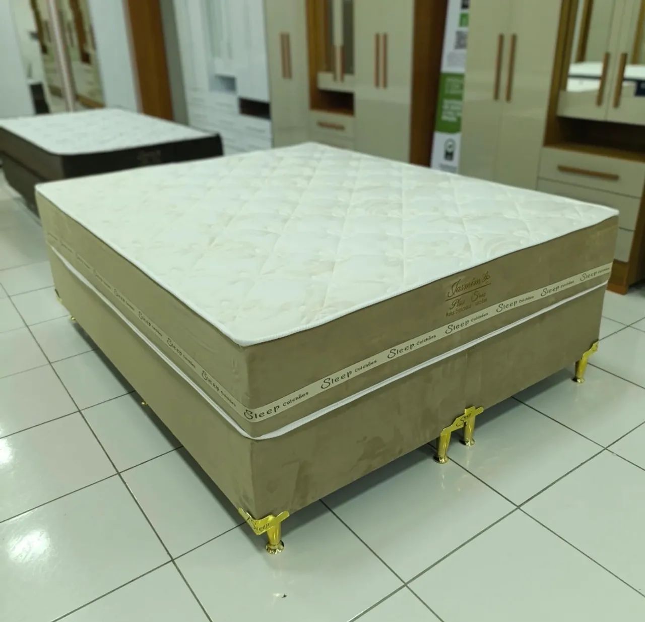 Cama Box Queen Jasmin Plus, base + colchão com molas ensacadas - Entrega imediata; - Foto 2