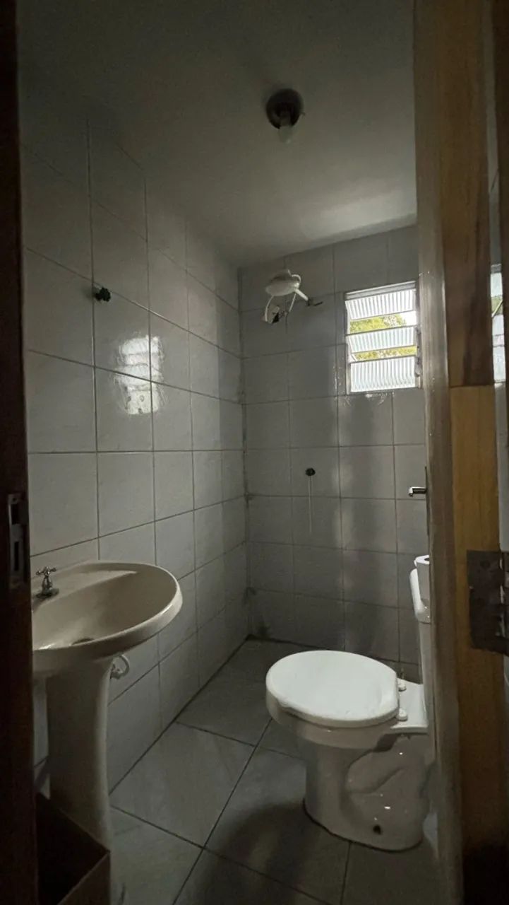 ALUGA-SE BARRACÃO - 350 m² - Foto 4