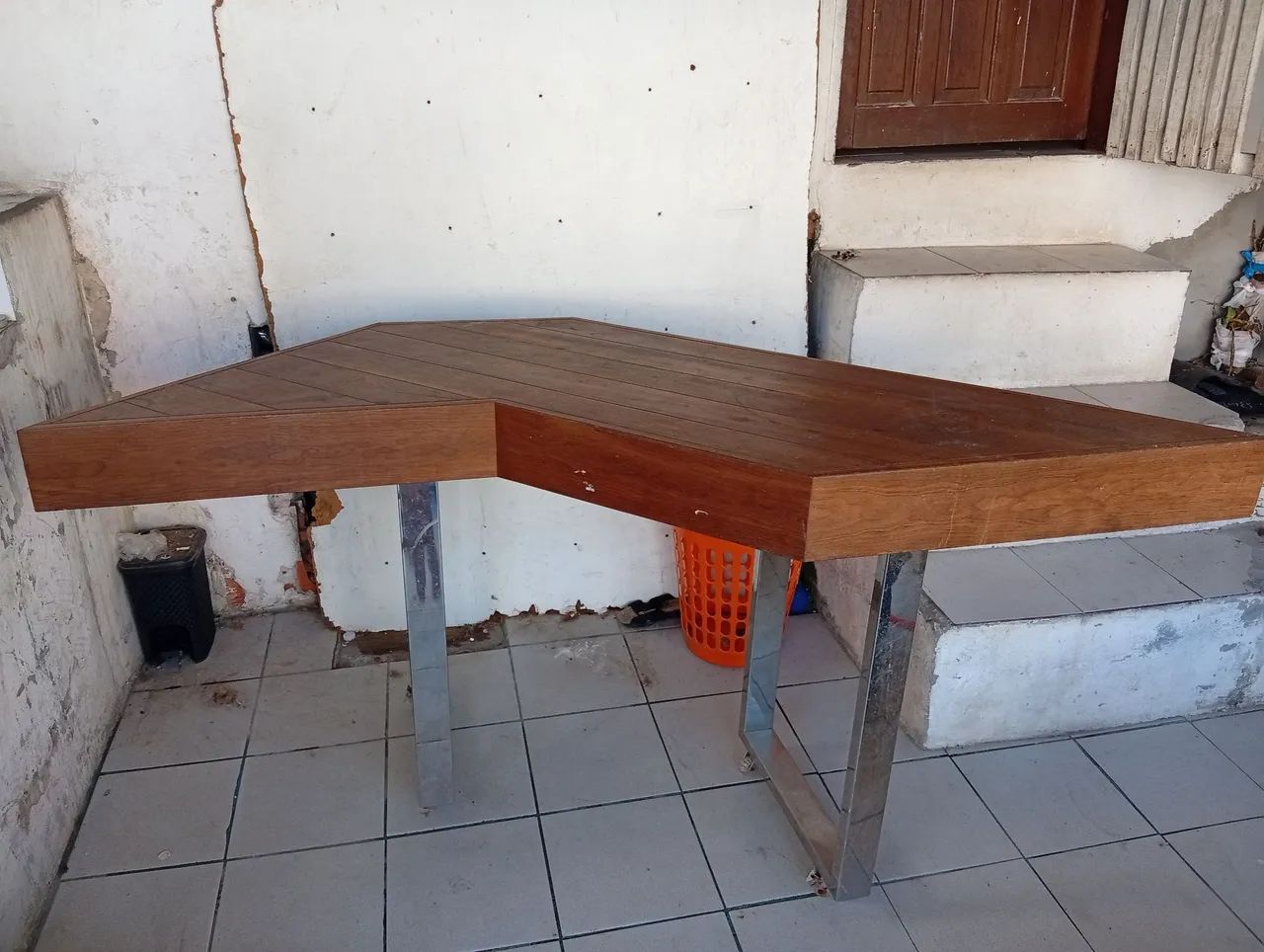 Mesa formato l