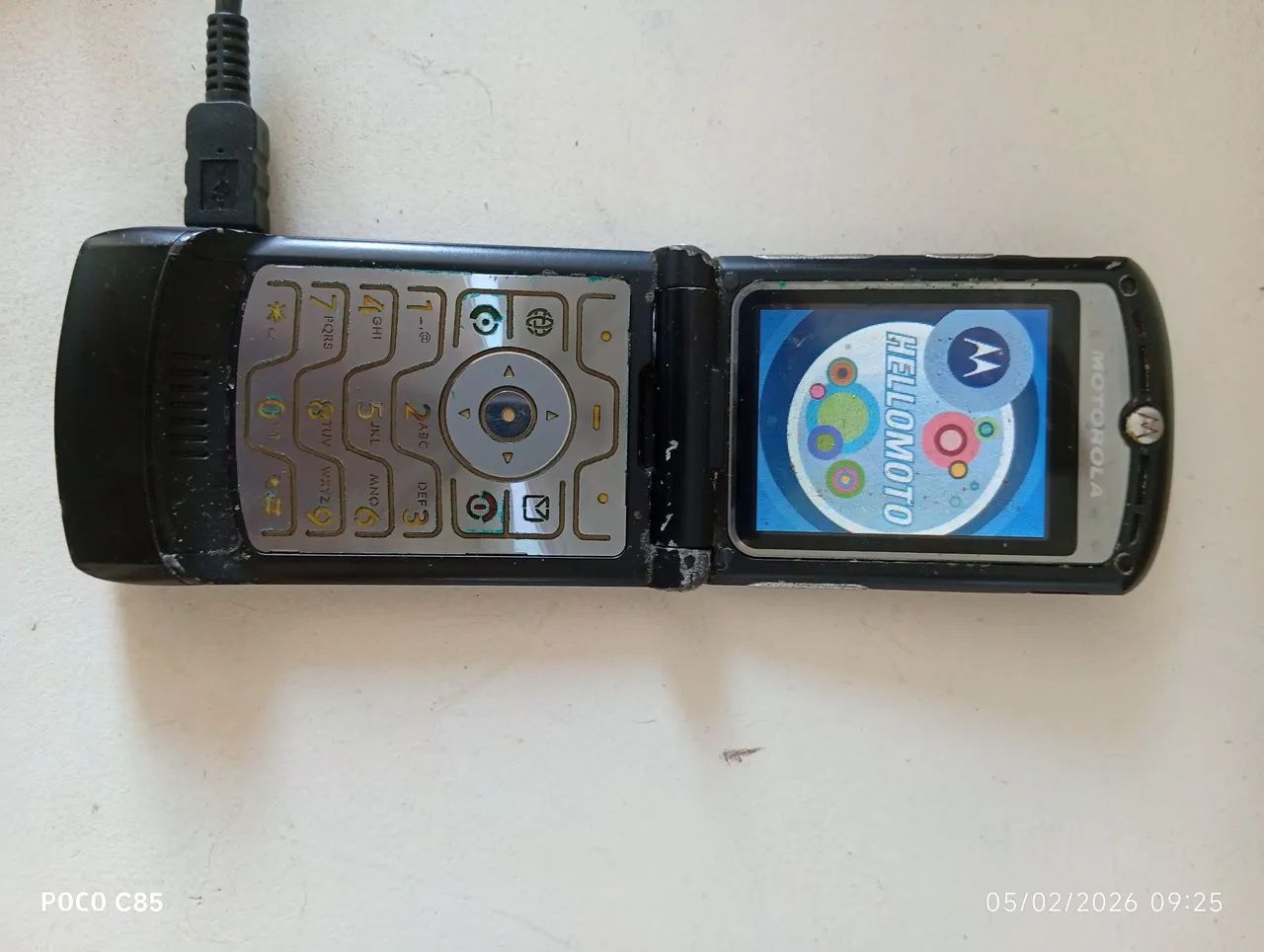 Motorola V3