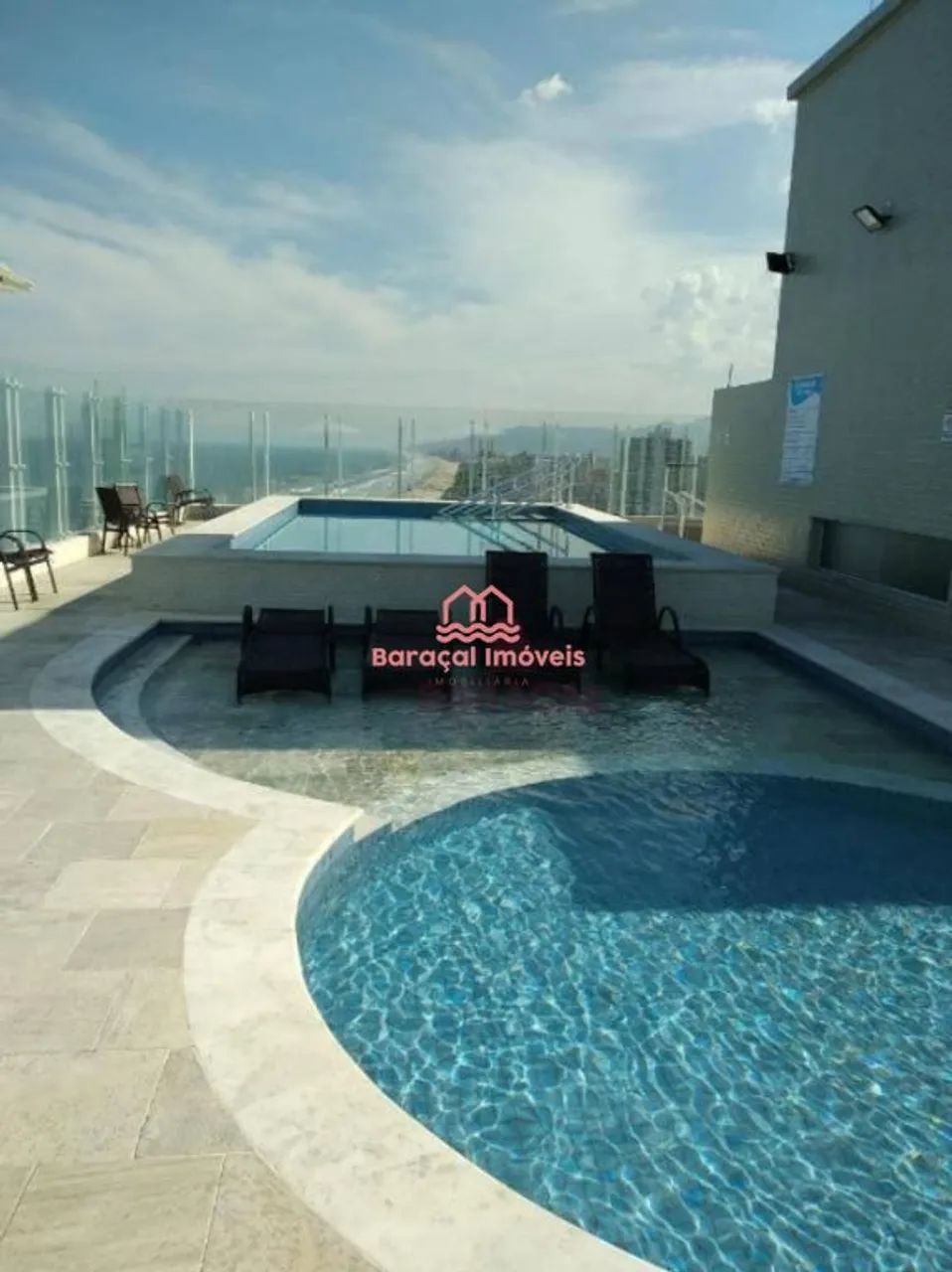 Apto para Venda e Locação Residencial Frente Mar em Aviação, Praia Grande - SP - Foto 2