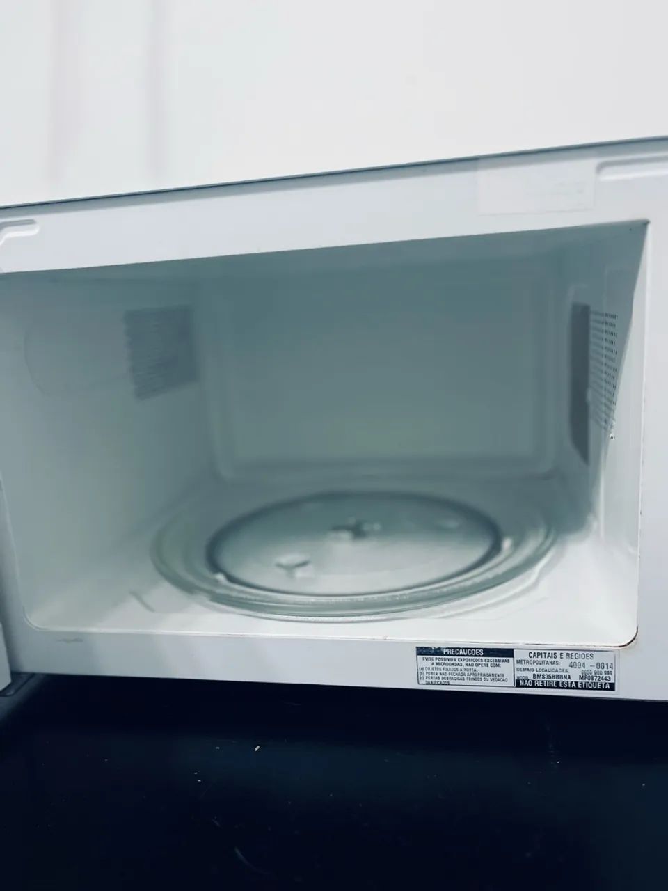 Microondas Brastemp branco 30L - Foto 4