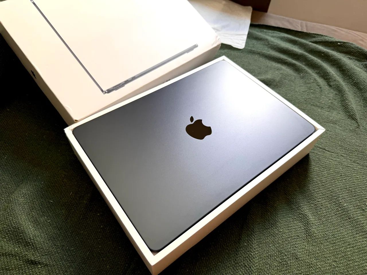 Apple BT98% スペースグレイ 16GB/512GB Air Macbook M2 2022 Gray Space - Storage 256GB RAM, 16GB M2, Air MacBook MacBook本体