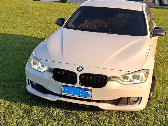 BMW 320I 2014