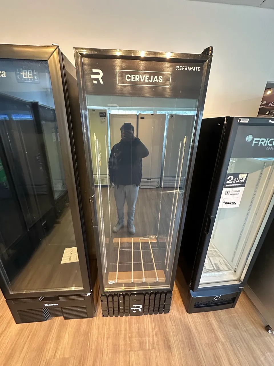 Expositor cervejeira 570L - refrimate 
