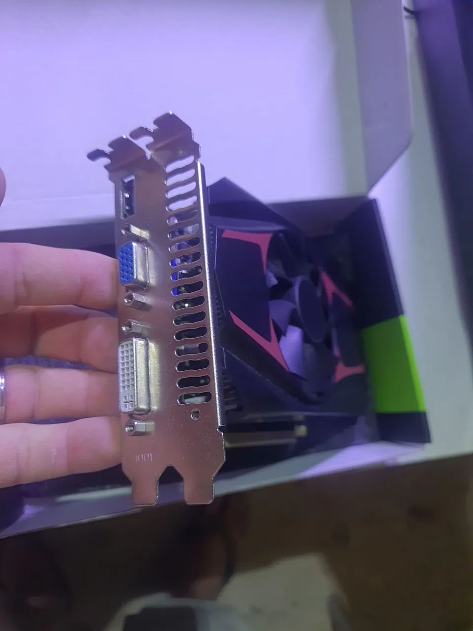 Placa de video hd readon 7670 4 gigas  - Foto 2