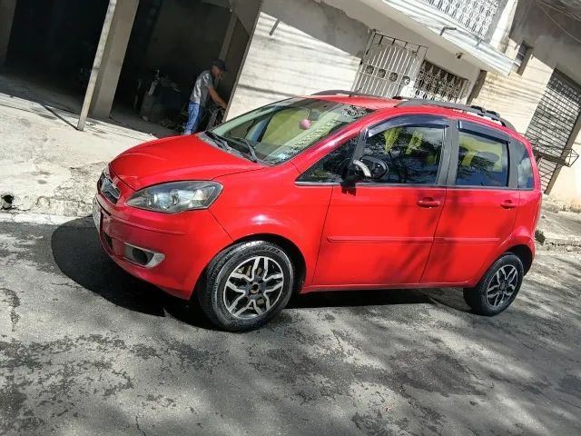Fiat Idea Attractive 1.4 Fire Flex 8V 5P 2013