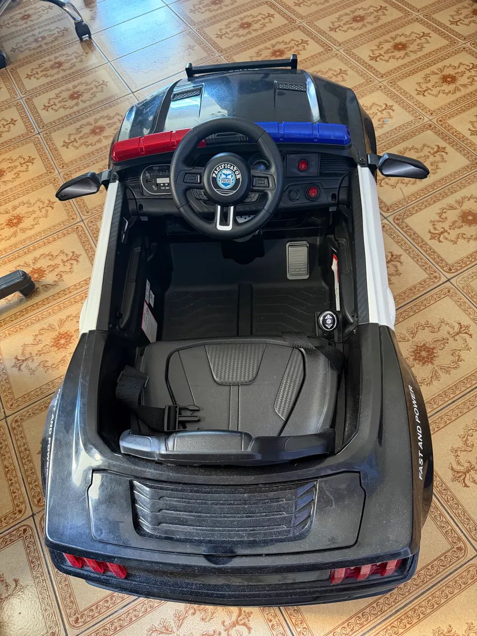 Mini Carro Elétrico Infantil da Importway modelo Polícia - Foto 3