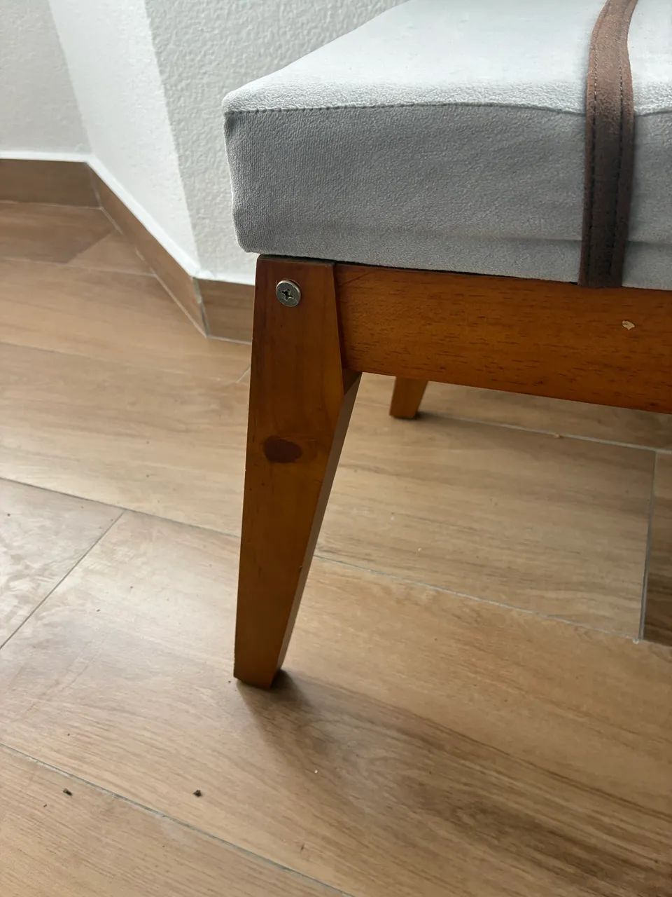 Banco estofado para sala ou quarto - Foto 3