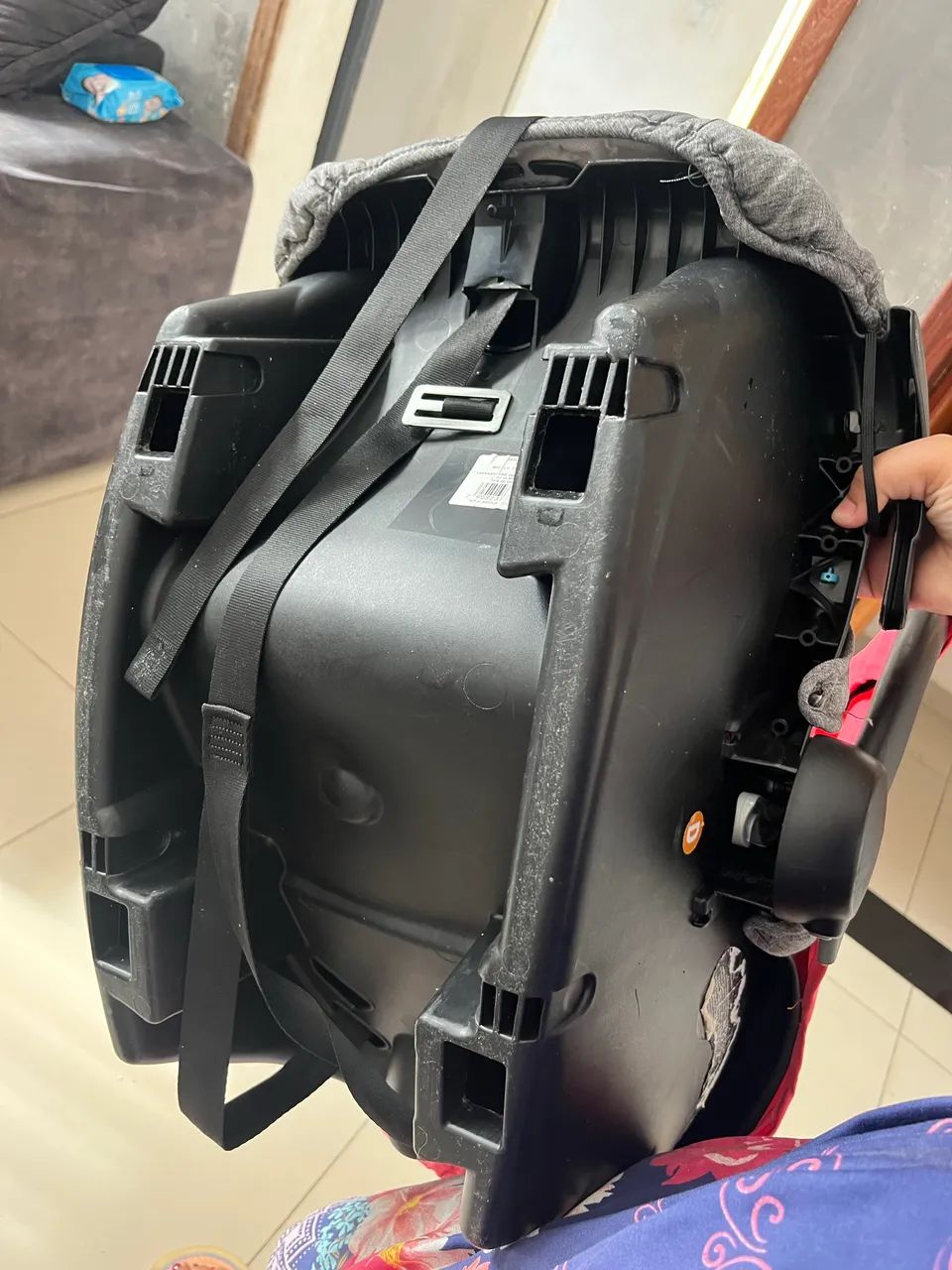 Vendo ou troco bebê conforto com base - Foto 4