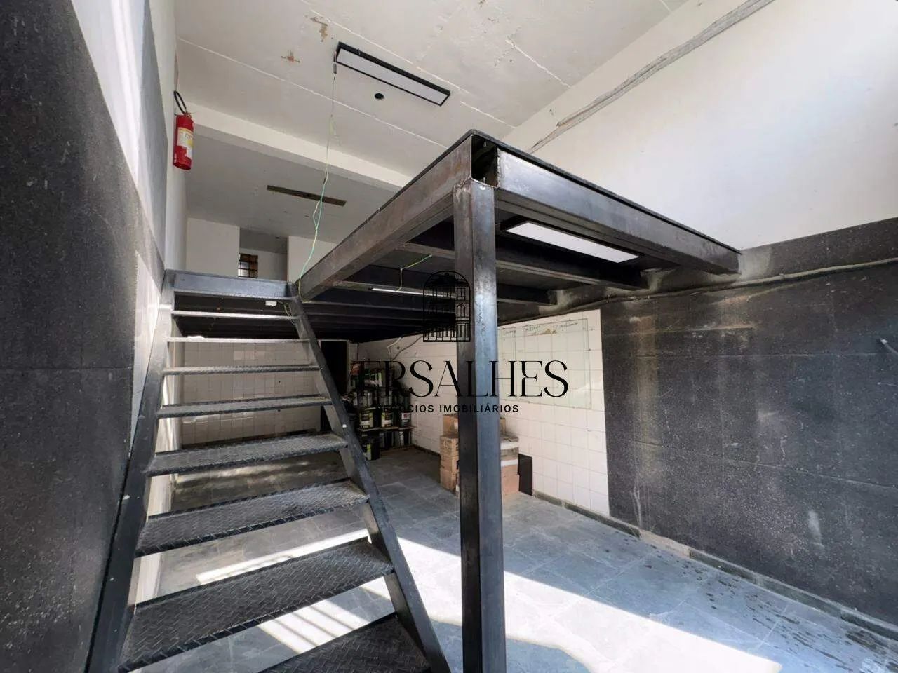 Galpão para alugar com 50m², 01 banheiro - Bairro Ipiranga