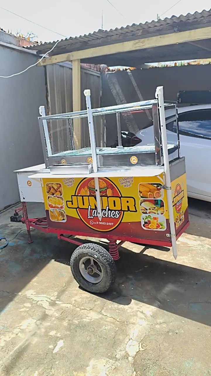 Carinho de lanches salgados 