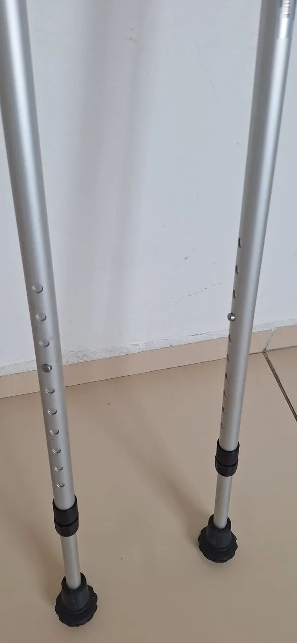 Par de Muletas - Foto 5