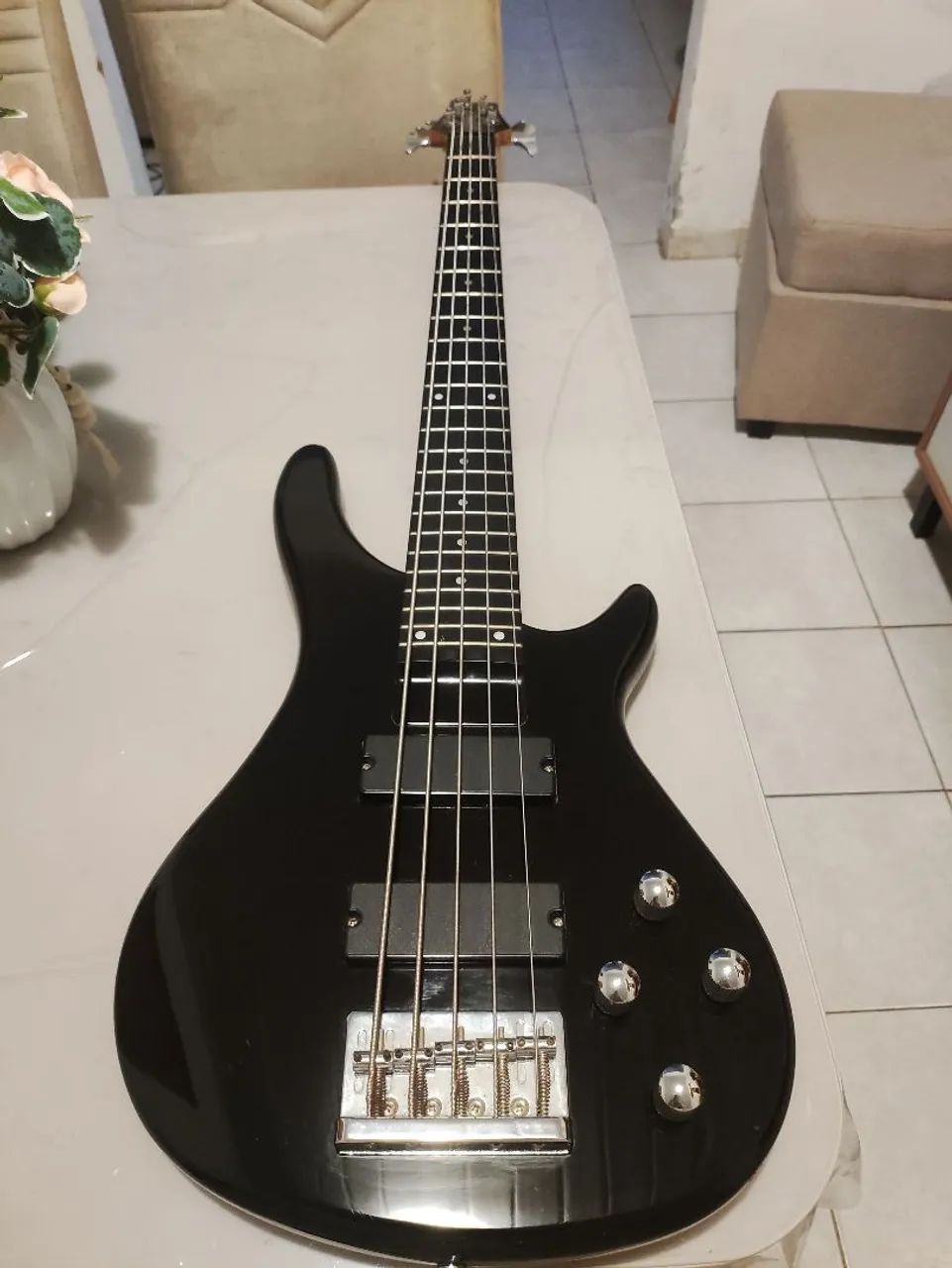キャサリン Contrabaixo Giannini Gb205a 5 cordas - Instrumentos musicais