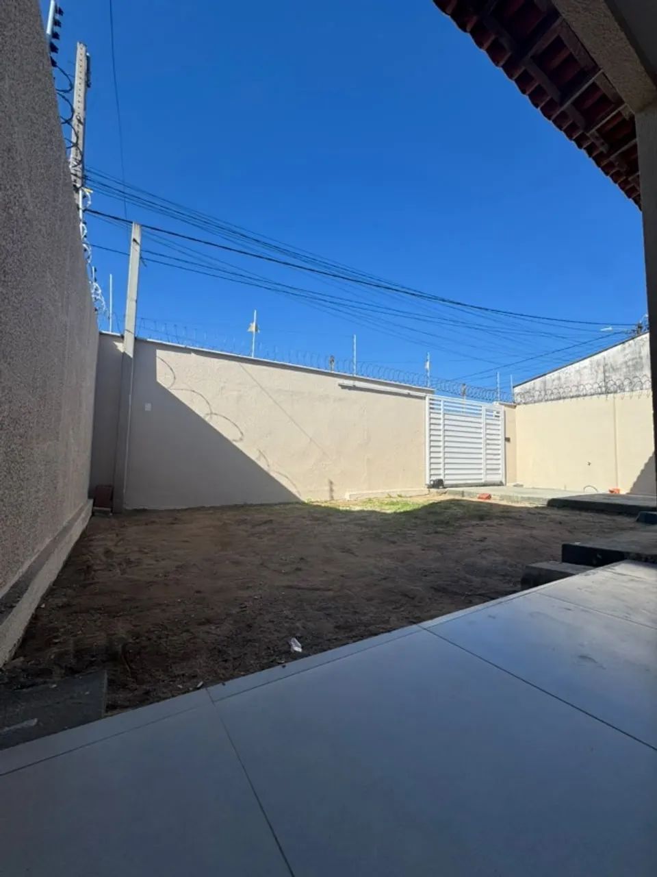 Casa Cajupiranga - 3 quartos - próx. posto BR - oportunidade