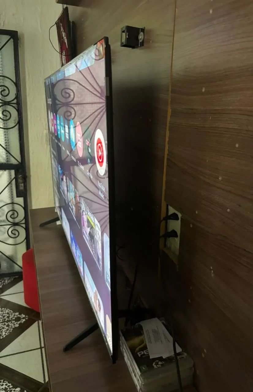 Vendo tv TCL polegadas 55 smart ( semi nova ) - Foto 2