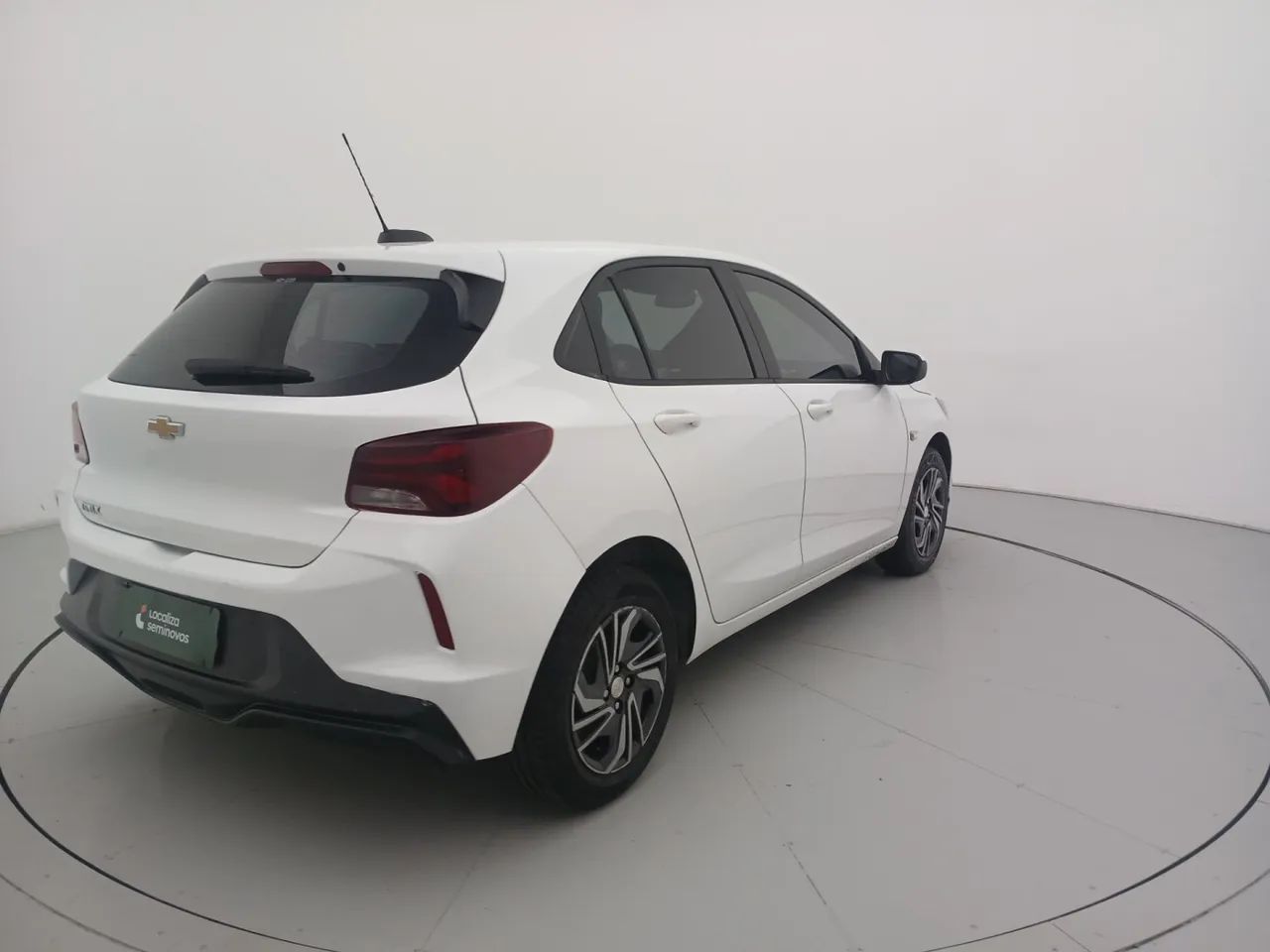 Chevrolet Onix Hatch 1.0 12V Flex Mec. 4P, foto 5 de 18