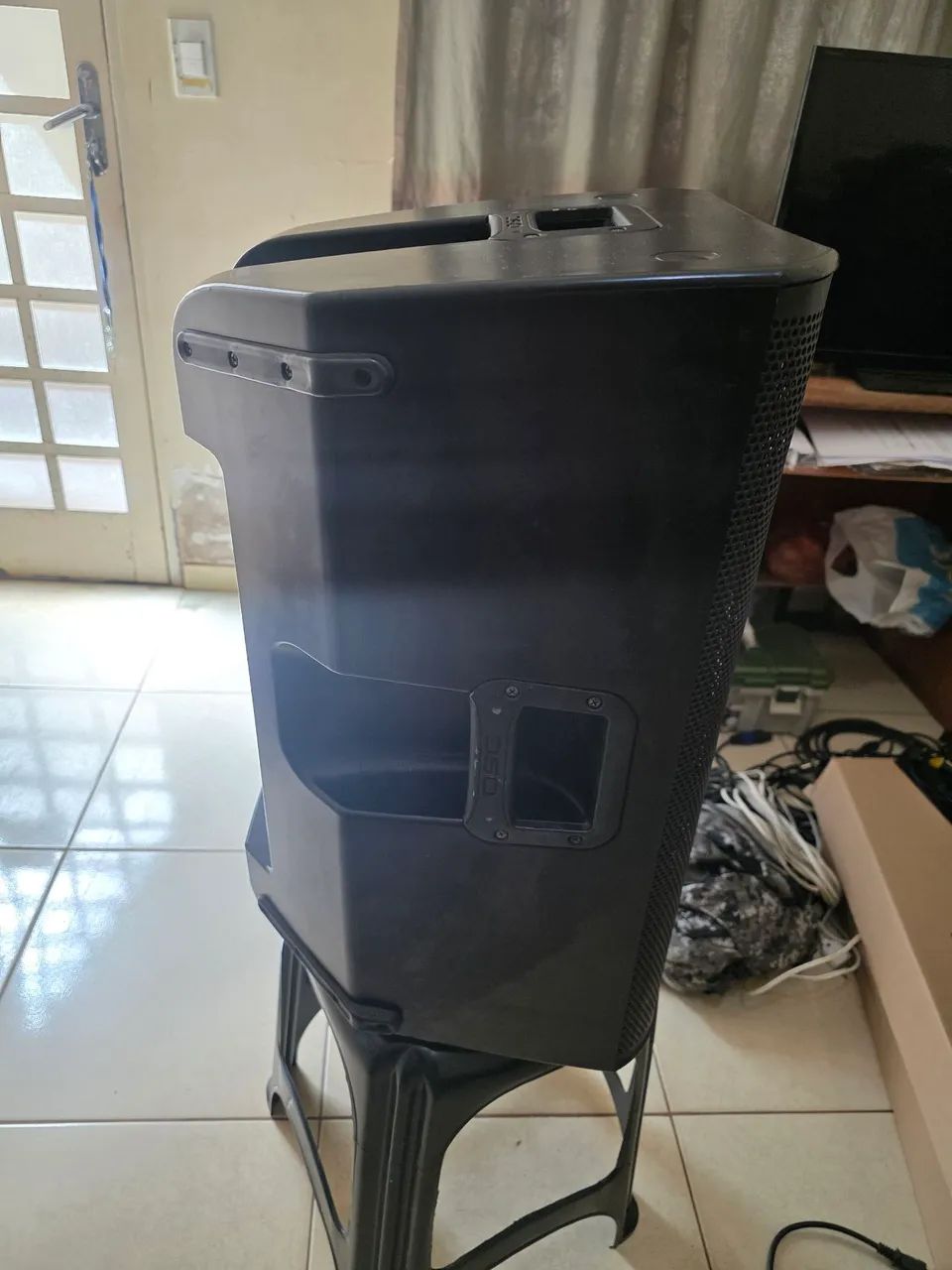 Caixa ativa QSC K12 - Foto 4
