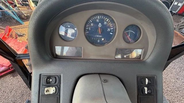 Valtra BM 125 4x4 ano 2008 - Foto 3