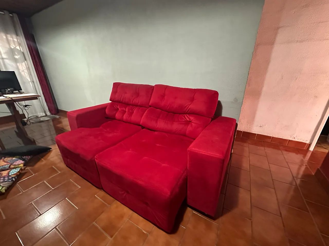 Vendo Sofá Retrátil Reclinável 2 lugares - Foto 4
