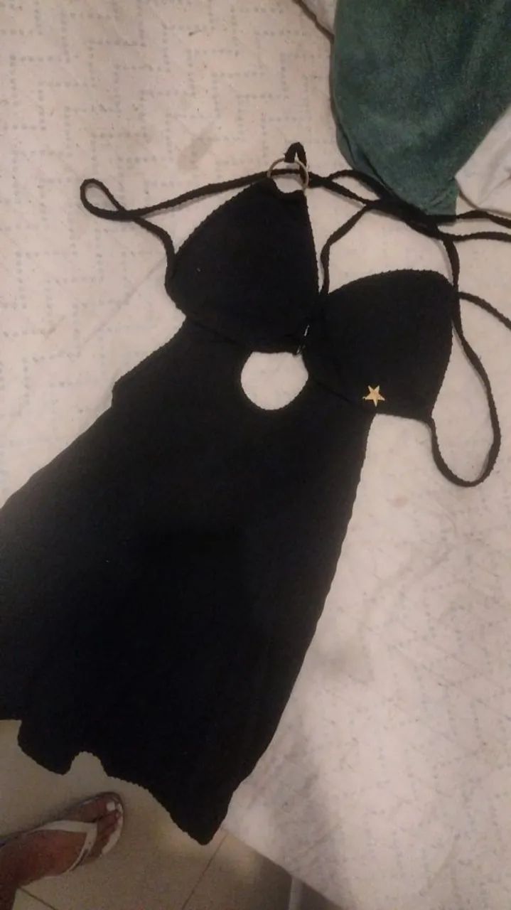 Macacão e vestido 