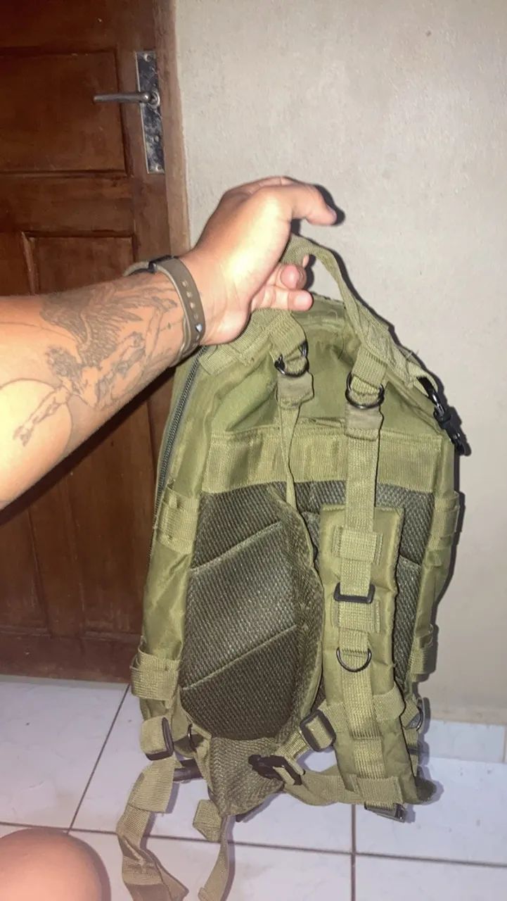 Vende se bolsa tática 30 litros 