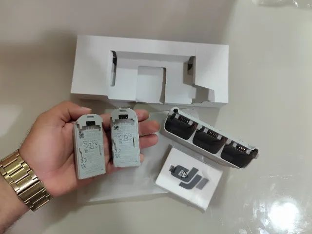 DJI Fly More Combo para drone NEO - Foto 2