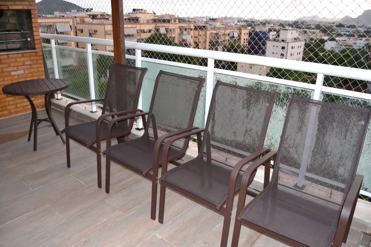 Aluminum-painted outdoor table set with 4 chairs for balcony and outdoor areas